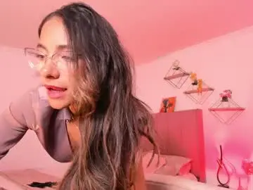 Chaturbate Live Sex of elegant_rouse