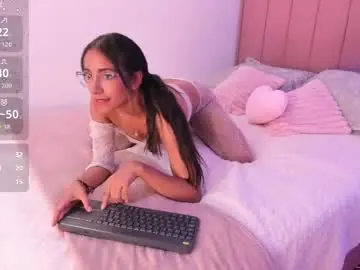 Chaturbate Live Sex Cam of elegant_rouse