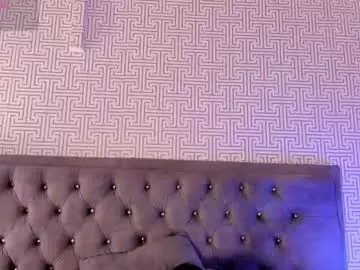 Chaturbate Watch Live Sex Cams of arirobert_