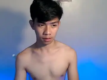 Chaturbate Best live sex cam show of clyde_twinkx