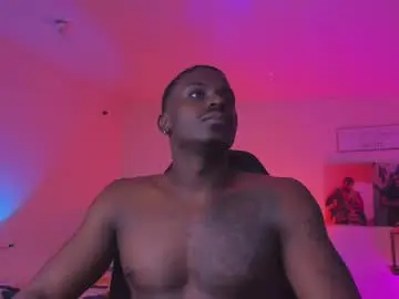 Chaturbate Sex Cam of ethan_travis0