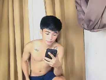 Chaturbate Live Sex Cam of boynextdoor4ux