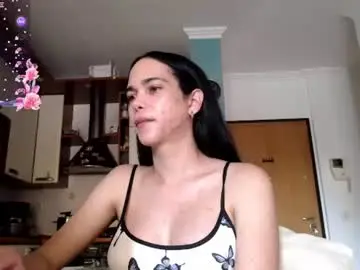 Chaturbate Free Live Porn of luara_