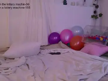 Chaturbate Watch Live Sex Cams of luna_helga