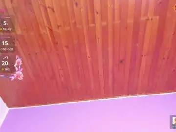 Chaturbate Live Sex Cam of matias_skinny