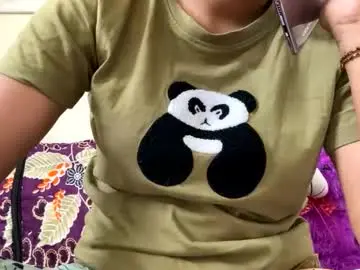 Chaturbate Adult Webcams of parneetu_642