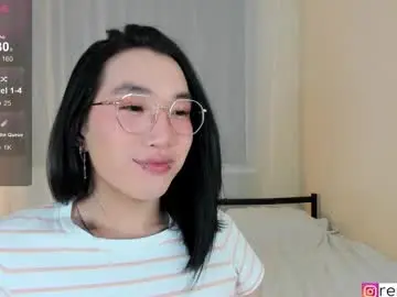 Chaturbate Nude Webcam of ren_yoonn