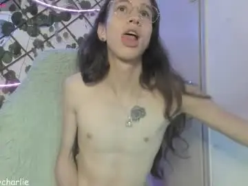 Chaturbate Adult Webcam of vodkadelulo_