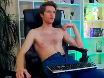 Chaturbate Live Sex Cam of eddie_baker