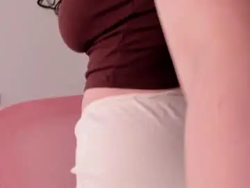Chaturbate Free Porn Cam of nikaflowers