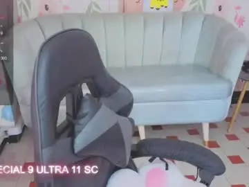 Chaturbate Best live sex cam show of paris09_v