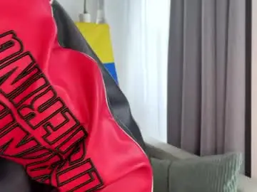 Chaturbate Free Porn Cam of andrew_twink18