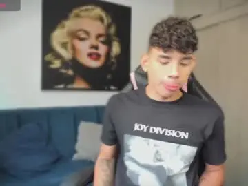 Chaturbate Best Webcam of andrew_twink18