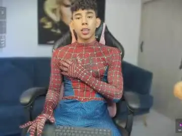 Chaturbate Sex Cam of andrew_twink18