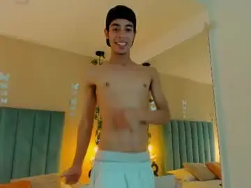 Chaturbate Nude Webcam of liam_mercurio