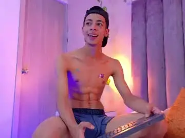 Chaturbate Watch Live Sex Cams of liam_mercurio