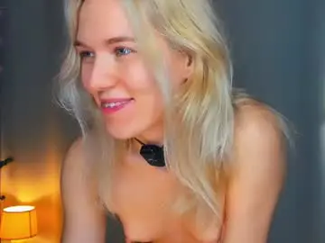 Chaturbate Live Sex Cam of myviolet_rush