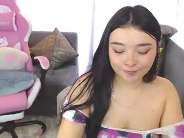 Chaturbate Nude Webcam of nahia__2