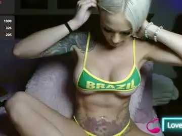 Chaturbate Adult Video Chat of barbiedollkiley