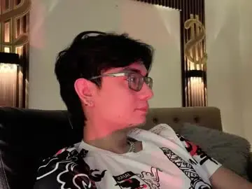 Chaturbate Adult Video Chat of davoxer