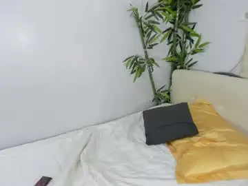 Chaturbate Free Live Porn of juliengonzales2005