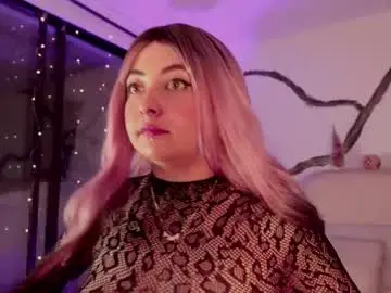 Chaturbate Live Sex Cam of ladysweetts