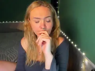 Chaturbate Adult Video Chat of mari_kiku