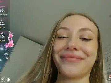 Chaturbate Free Porn Cam of mila_bananaa