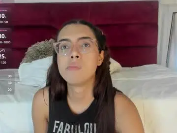 Chaturbate Free Porn Cam of sarasaenz_99