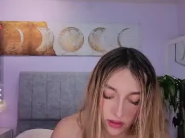 Chaturbate Best live sex cam show of antonellastar24_