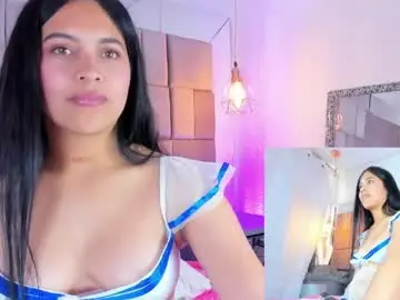 Chaturbate Nude Webcam of luna_harper1