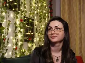 Chaturbate Sex Cam of naughtyhomemade17