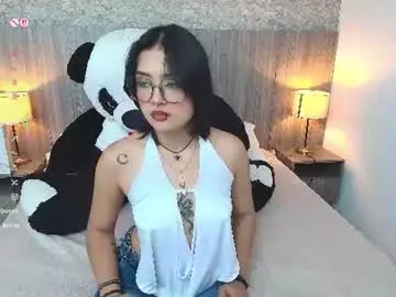 Chaturbate Watch Live Sex Cams of iris_gomez