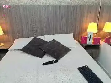 Chaturbate Live Sex of iris_gomez