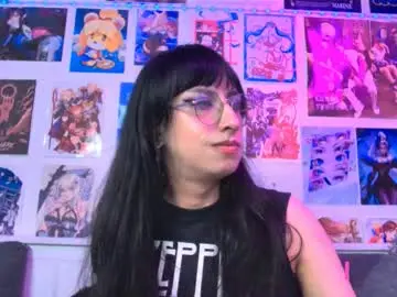 Chaturbate Watch Live Sex Cams of snowblack_