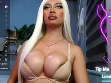 Chaturbate Live Sex Cam of temptationlollipop