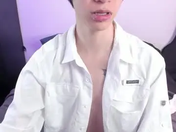 Chaturbate Nude Webcam of andy_bankai