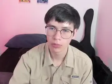 Chaturbate Free Porn Cam of andy_bankai