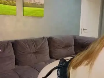 Chaturbate Free Porn Cam of crystaldiva01