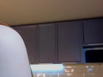 Chaturbate Adult Webcam of crystaldiva01