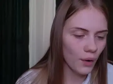 Chaturbate Free Live Porn of crystaldiva01