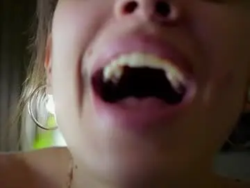 Chaturbate Private Sex Chat of juliacontrol