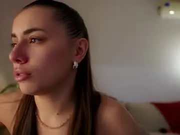 Chaturbate Live Sex Cam of juliacontrol