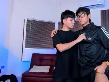 Chaturbate Adult Webcams of party_guyssex