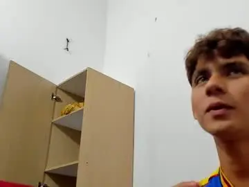 Chaturbate Watch Live Sex Cams of sexys_boys18