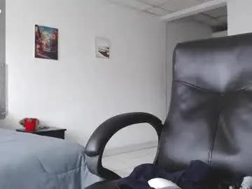 Chaturbate Live Porn of aaronblack1_