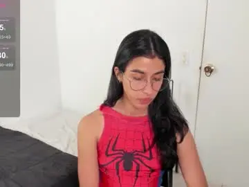 Chaturbate Adult Video Chat of mazikeen_18