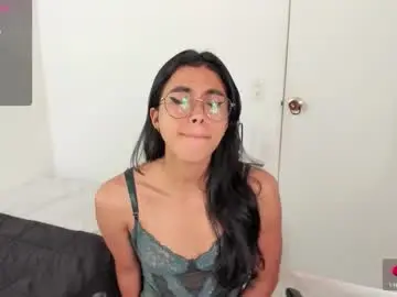 Chaturbate Free Porn Cam of mazikeen_18