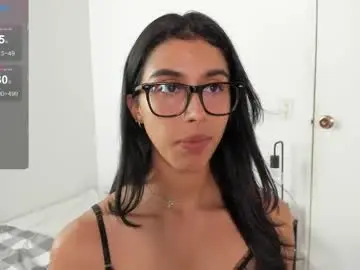 Chaturbate Nude Webcam of mazikeen_18