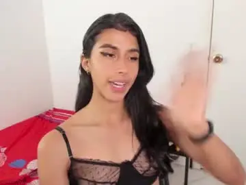 Chaturbate Nude Webcam of mazikeen_18